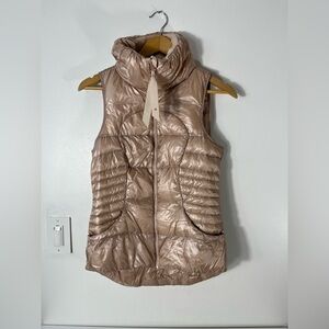 Lululemon Womens Size 6 Fluffin’ Awesome Goose Down Puffer Vest Rose Gold